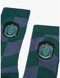 Harry Potter Slytherin Crest Wavy Checkered Crew Socks - BoxLunch Exclusive -BoxLunch Shop 19465590 av1