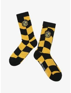 Harry Potter Hufflepuff Crest Wavy Checkered Crew Socks - BoxLunch Exclusive